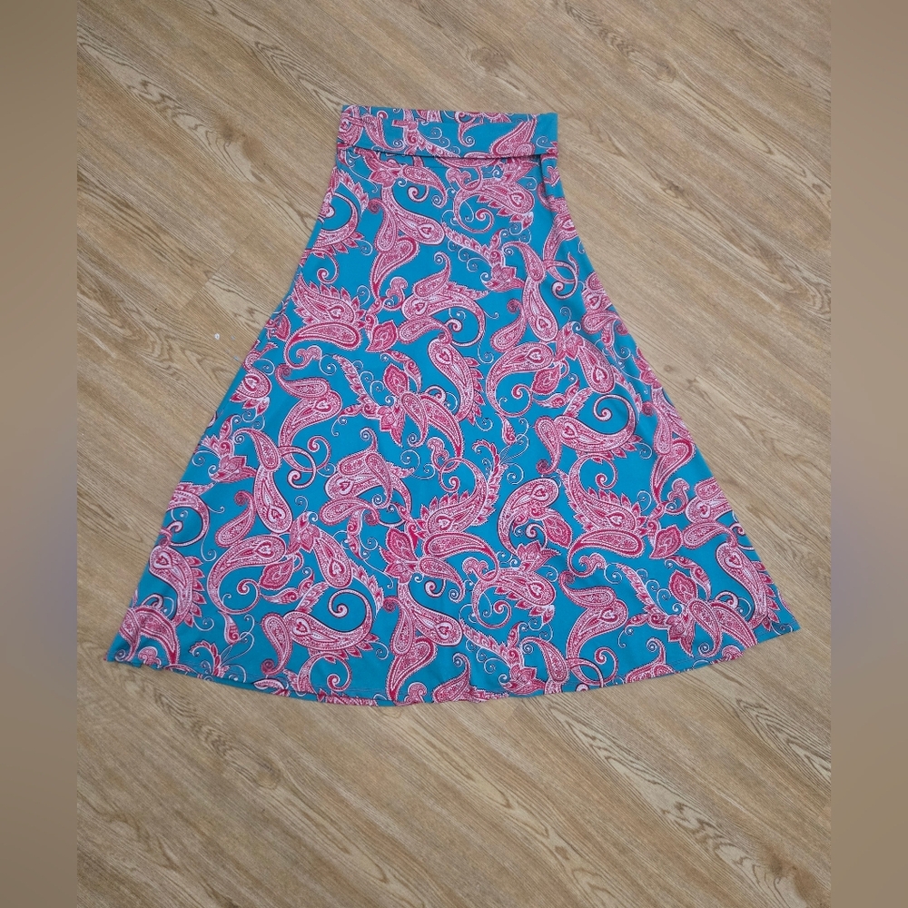 LuLaRoe Maxi Skirt with Pink and Blue Paisley